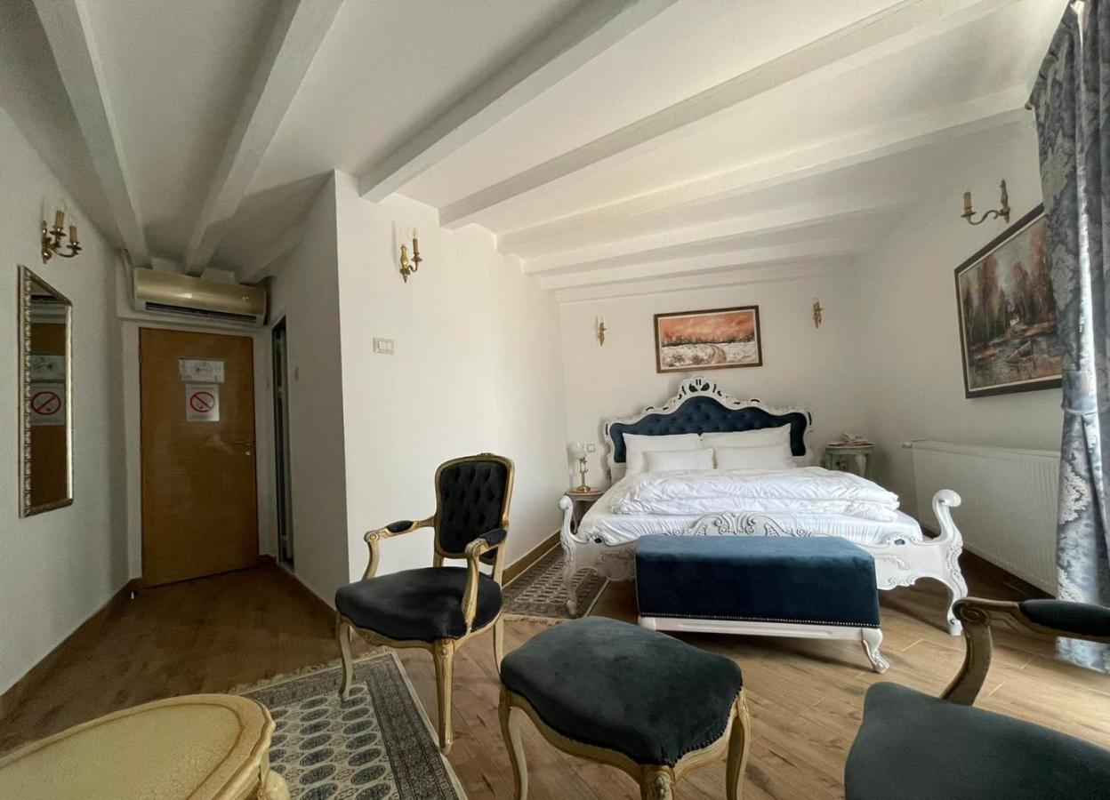 Garni Hotel Oblacinsko Jezero Oblacina Kültér fotó